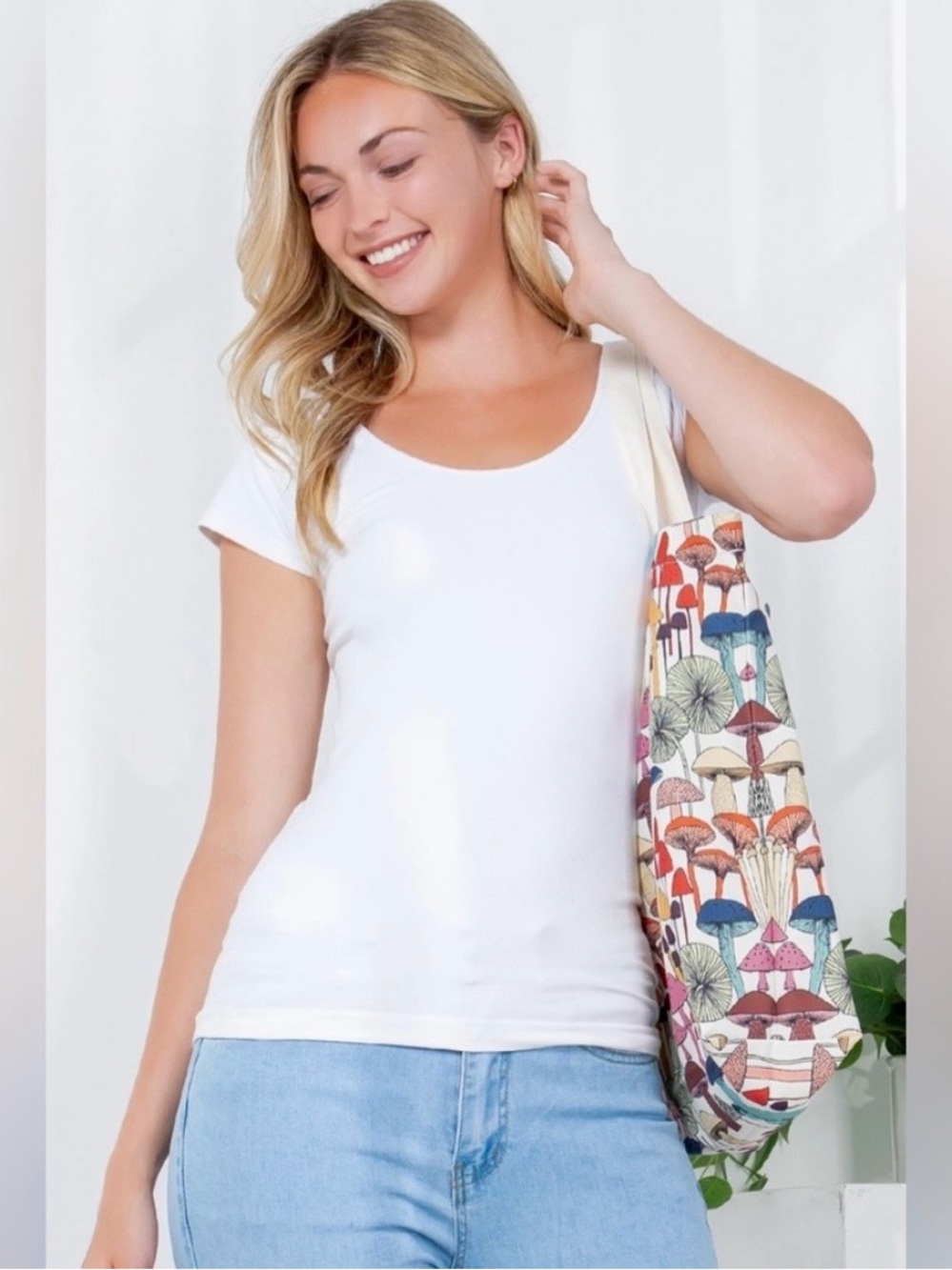LA Soul Colorful Mushroom Cotton Canvas Tote Bag ๐ - Picture 3 of 14